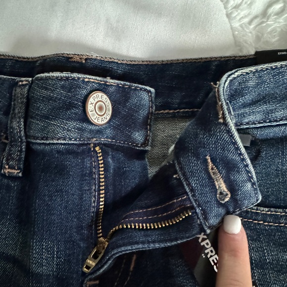 Jean Shorts - Picture 3 of 10